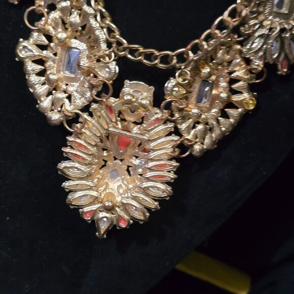 Coral & Gold Floral Statement Necklace With Rhinestones & Dual Chain Links - Picture 7 of 8